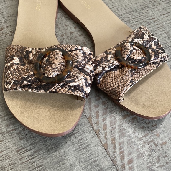 Womens Aldo Flats Sandals Slip Ons Snake Print - Picture 2 of 7